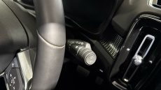 Volvo Xc40 1.5 T3 [163] R DESIGN 5dr Geartronic Petrol Estate